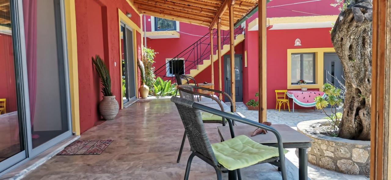 Rolling Stone Apartment *